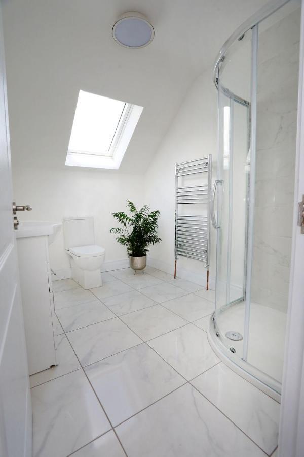 Luxury 6 Bedroom Spiddal Villa, Jacuzzi, Balcony Galway Kültér fotó